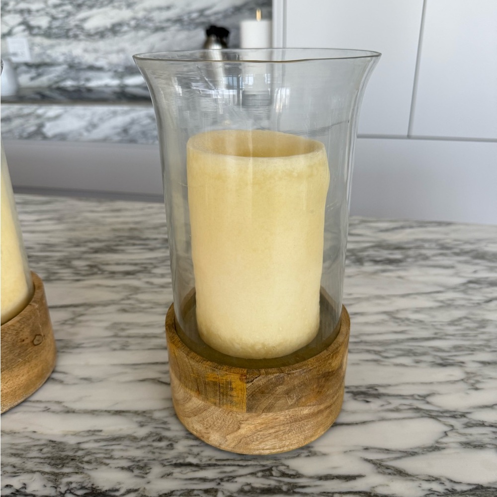 Set of 2 Large Elegant Candle Holders with Wooden Base + 2 Large candles